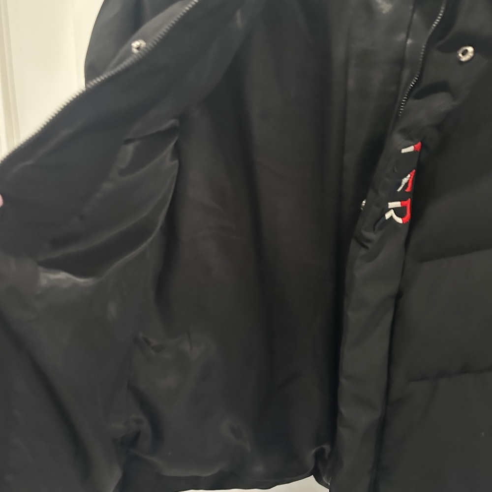 - Moncler Men’s Winter Jacket. - Picture 3 of 11